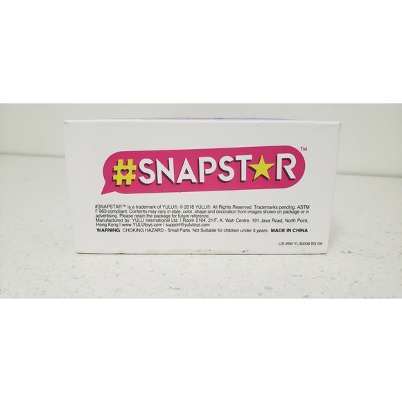 Yulu #Snapstar Dawn Fashion Diva Doll with Green Screen Wall and Stand - Picture 3 of 6